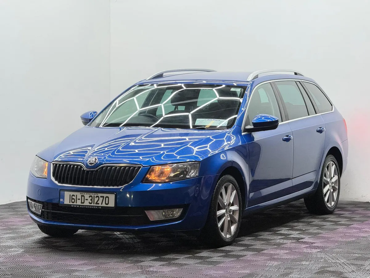 2016 Skoda Octavia Estate 1.6TDI Style - Image 3