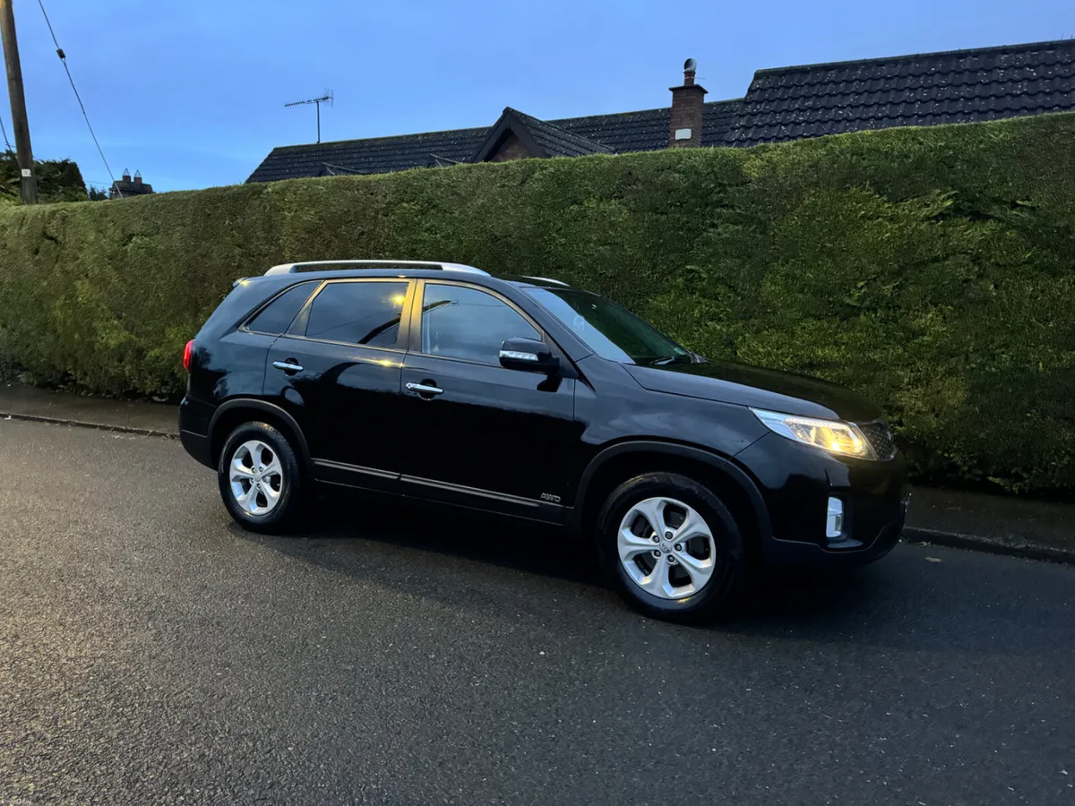 Kia Sorento 4x4 7 seater - Image 2