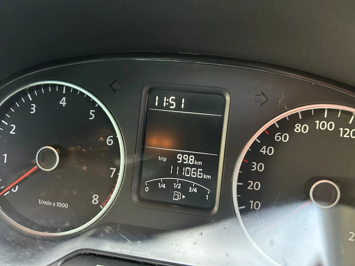 Volkswagen Polo cross 2014 Automatic €6990 - Image 4