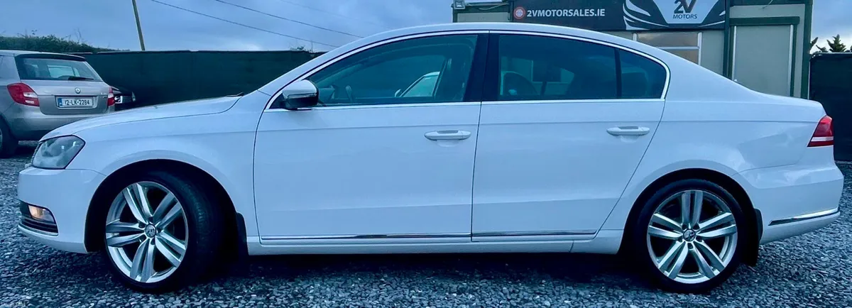 🔵 Volkswagen Passat HIGHLINE 1.6TDI BLUEMOTION - Image 2