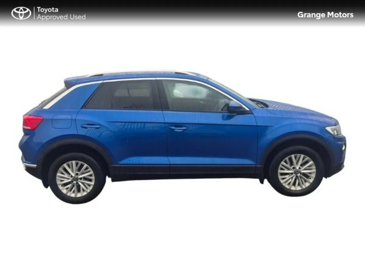 Volkswagen T-Roc DESIGN 2.0 TDI MANUAL 6SPEED FWD - Image 4