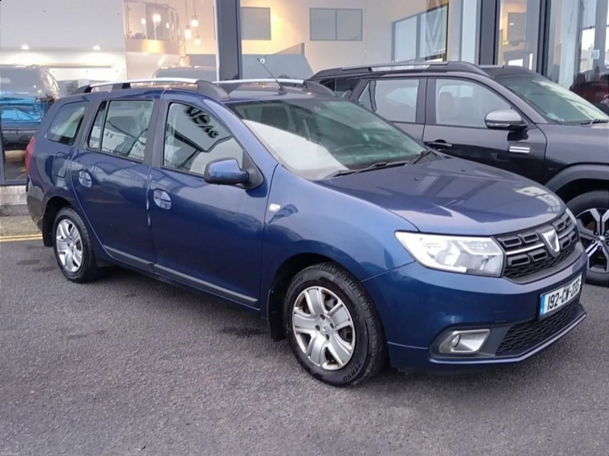 Dacia Logan (ONLY 50000 KMS) H/SPEC SIGNATURE - Image 1