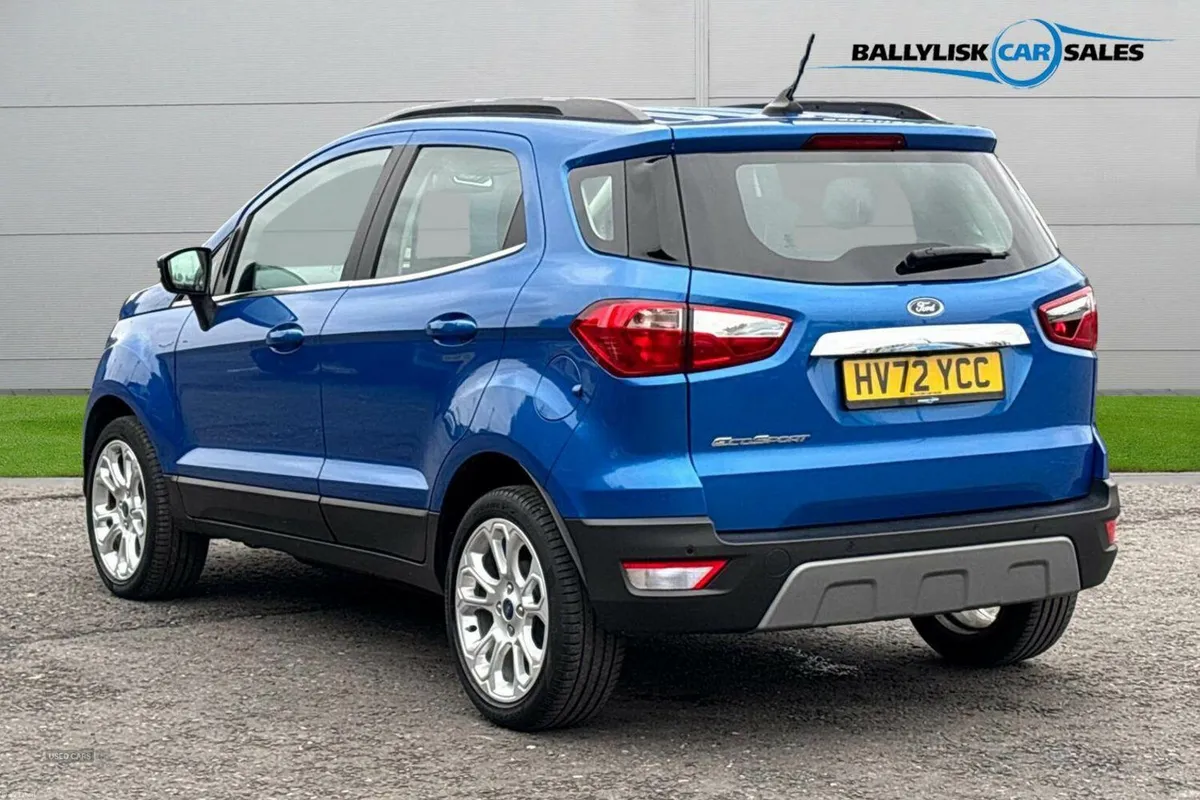 Ford EcoSport 1.0T 125PS Titanium in Blue with 15K - Image 2