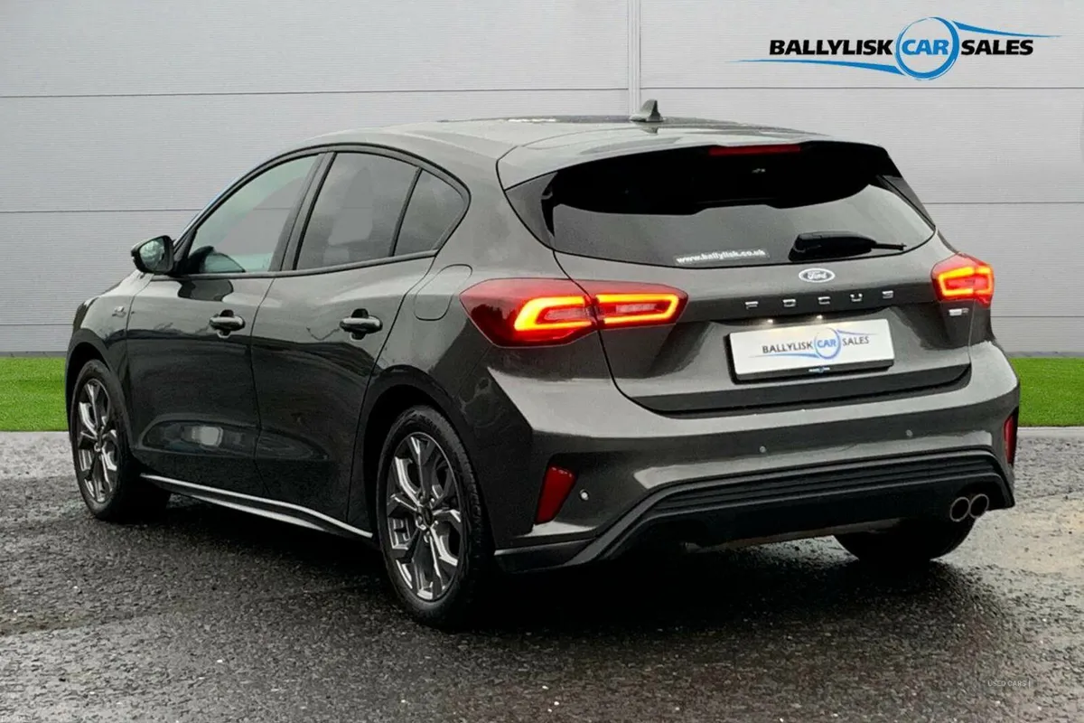 Ford Focus 1.0 125PS ST Line in Magntic Grey with - Image 2