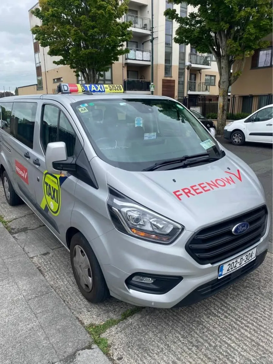 Ford Transit Custom 2020 WAV Taxi Van