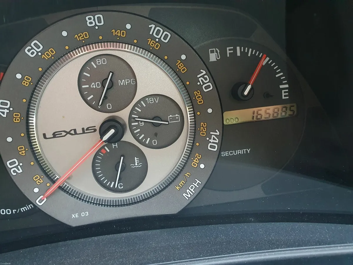 Lexus IS200 / [ON HOLD] - Image 4