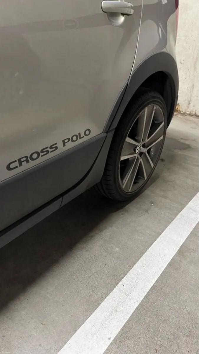 2013 Volkswagen Polo - Image 4