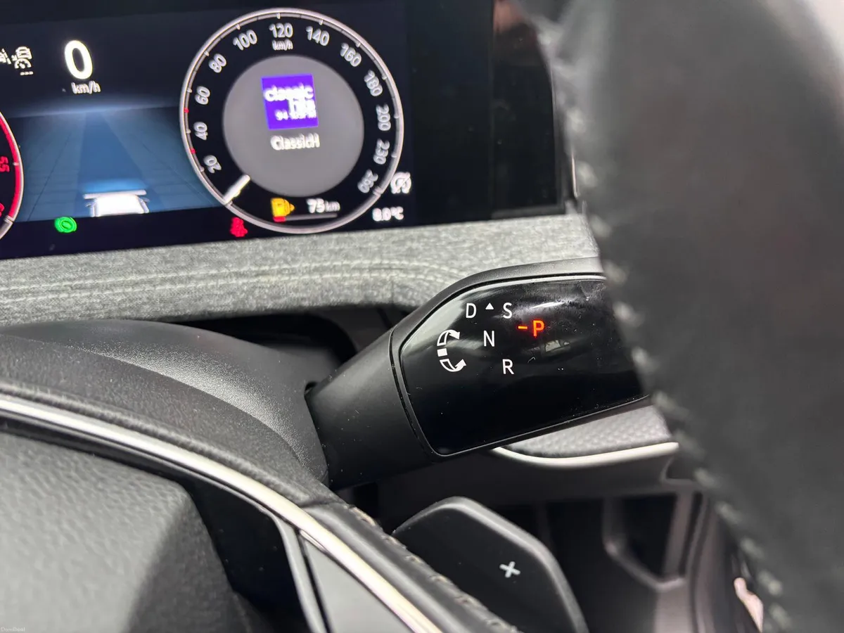 Skoda Superb 2025  AUTOMATIC    DIESEL - Image 4