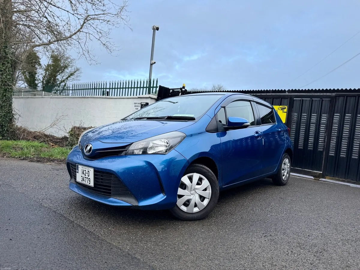 2014 TOYOTA VITZ. NEW NCT & TAX. AUTO - Image 3