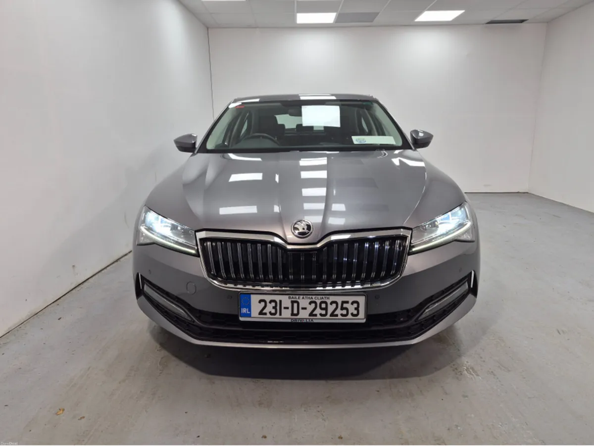 Skoda Superb AMBITION 2.0 TDI 150HP 5DR - Image 2