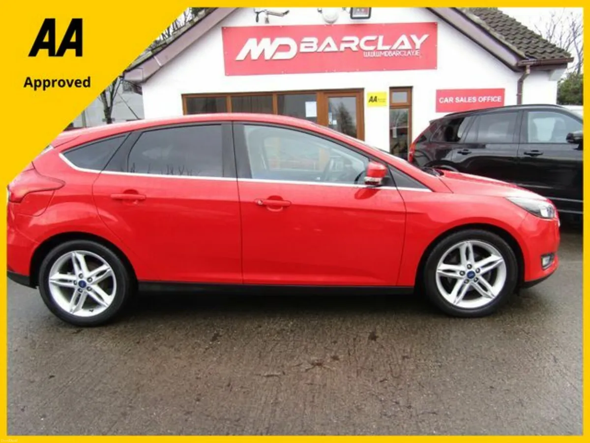 Ford Focus 1.0 Zetec Ecoboost 100PS 5DR - Image 1