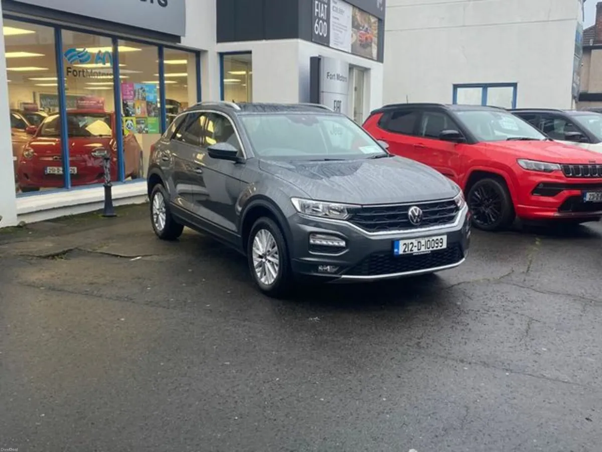Volkswagen T-Roc Design 1.0 TSI M6F 110HP 5DR - Image 3
