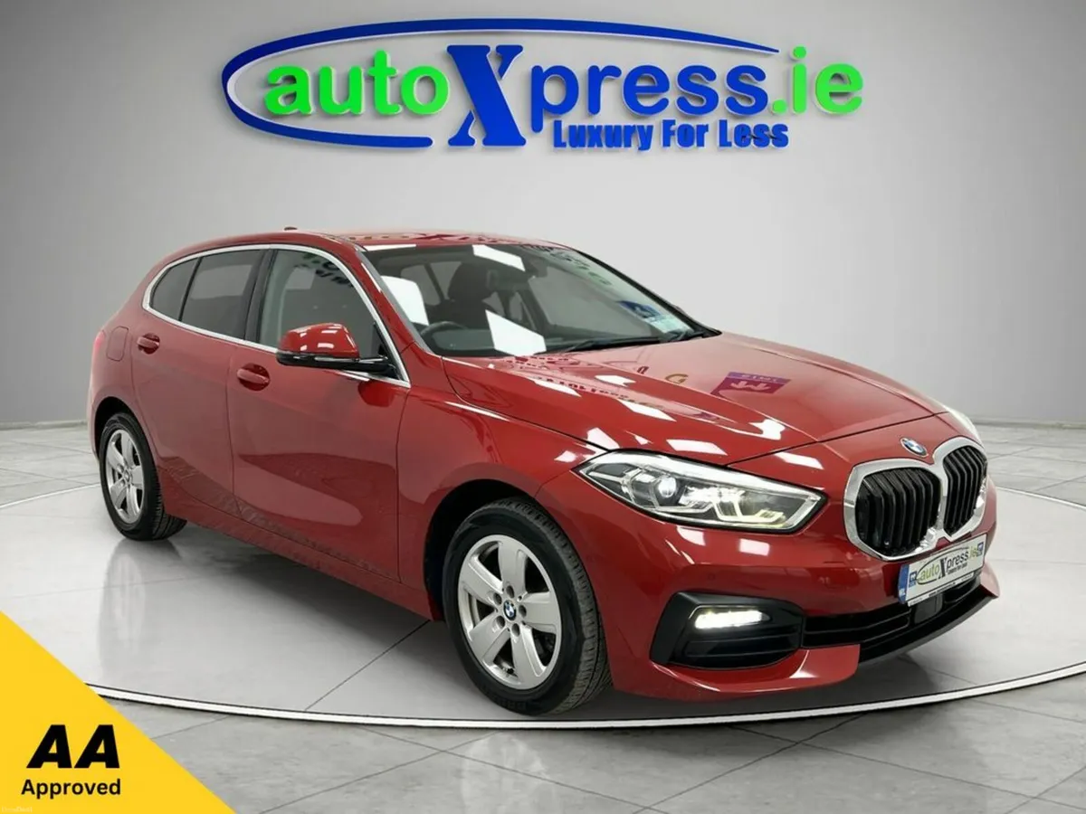 BMW 1-Series 118D PLAY Automatic, Reversing camera - Image 1