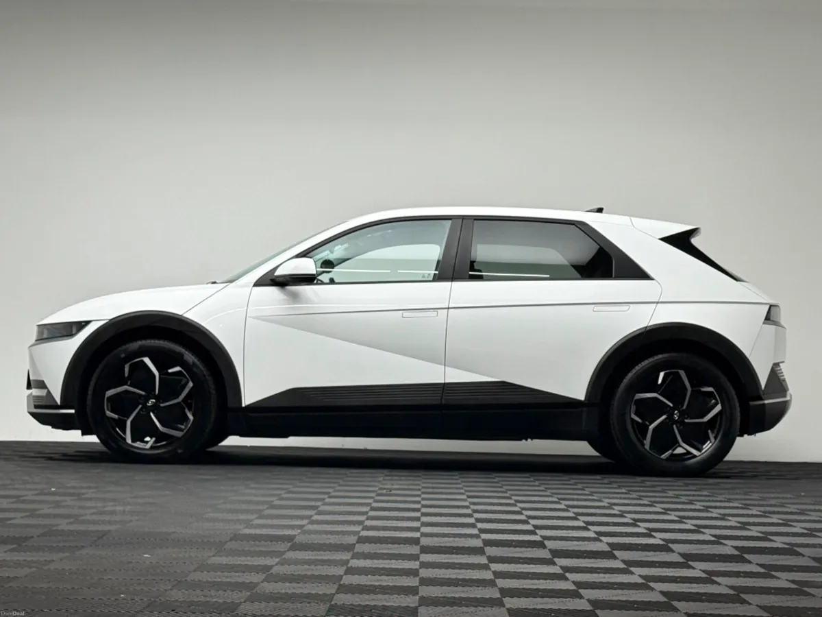 Hyundai IONIQ 5 EXEC PLUS 58KWH - Image 4