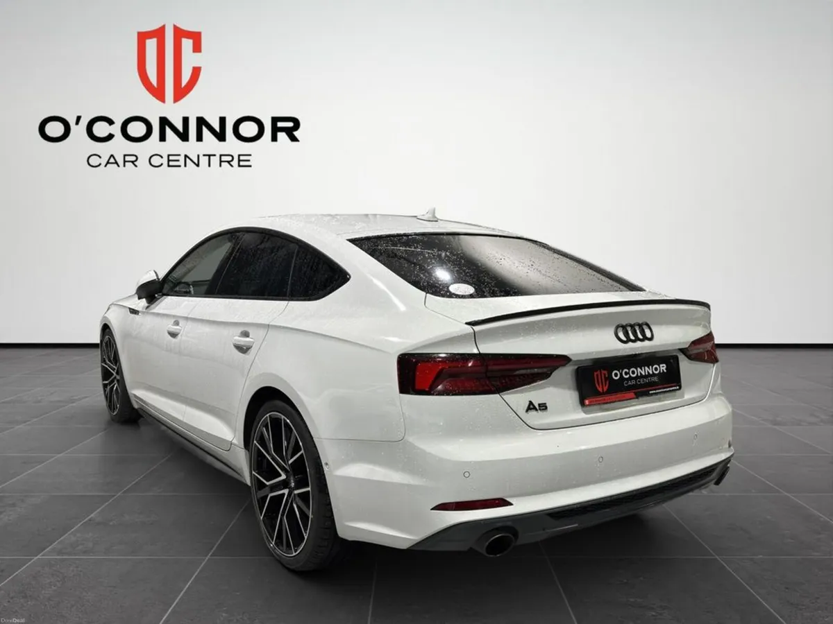 Audi A5 “Black Edition looks, honeycomb aggression - Image 3