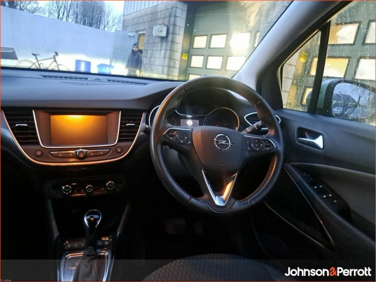 Opel Crossland X 1.2i 130PS 6 Speed Auto SE - Image 4