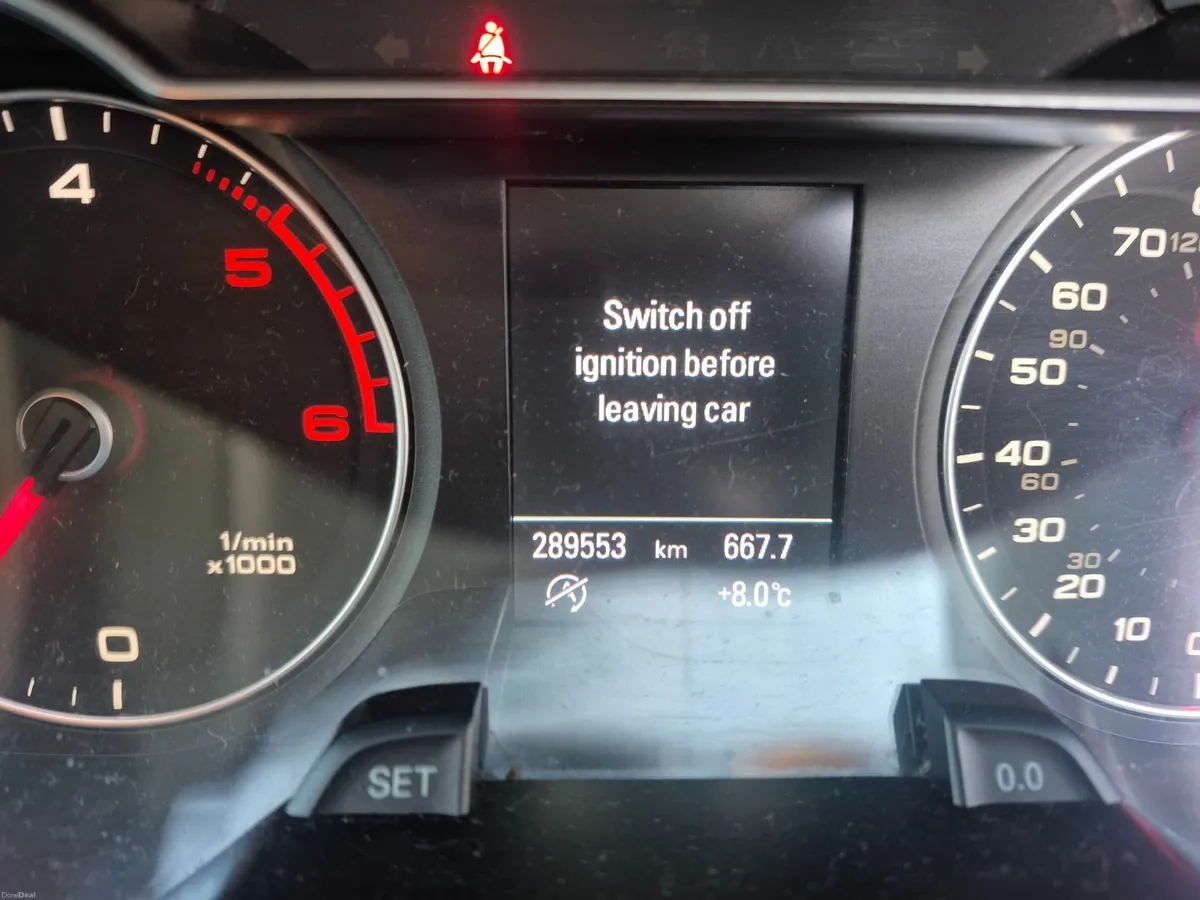 Audi A4 Avant 2.0 TDI 2012 - Image 3