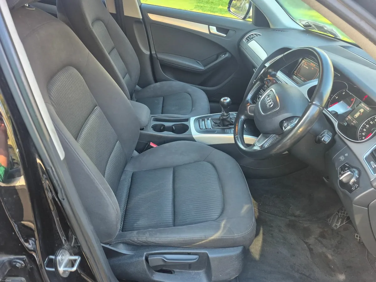 Audi A4 Avant 2.0 TDI 2012 - Image 4