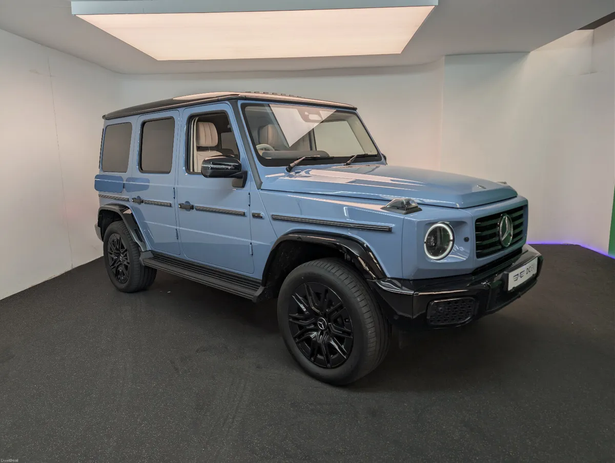 Mercedes-Benz G-Class 2025 - Image 1