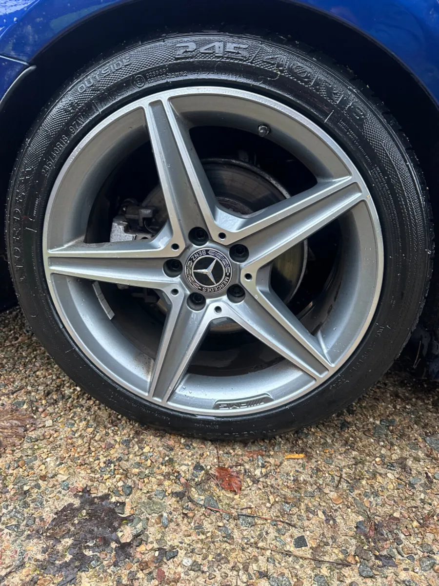 Mercedes-Benz C-Class 2018 C220 AMG - Image 2