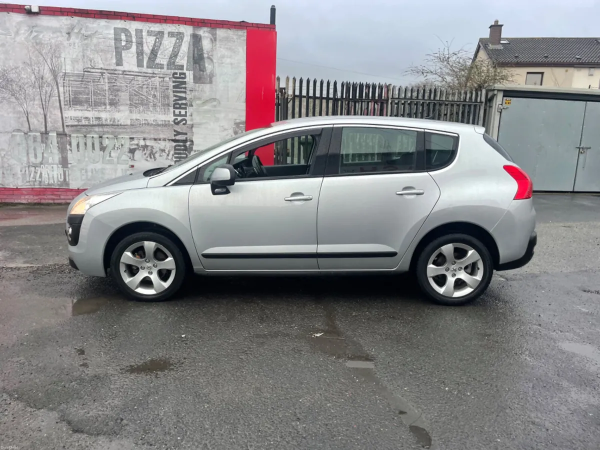 Peugeot 3008 2013 automatic low miles - Image 4