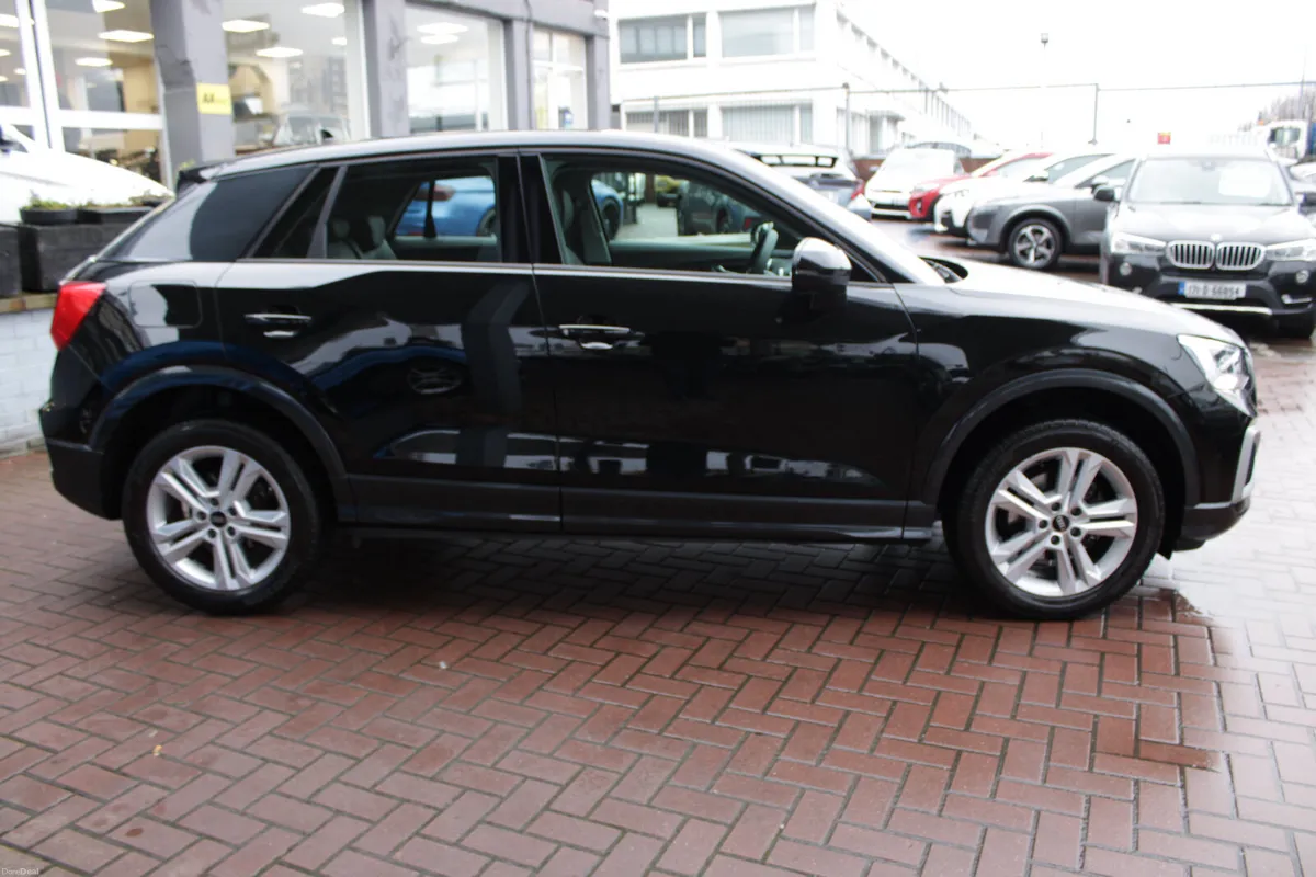 30 TFSI 110HP SE 5DR ESTATE  // 1 OWNER WITH ONLY - Image 3