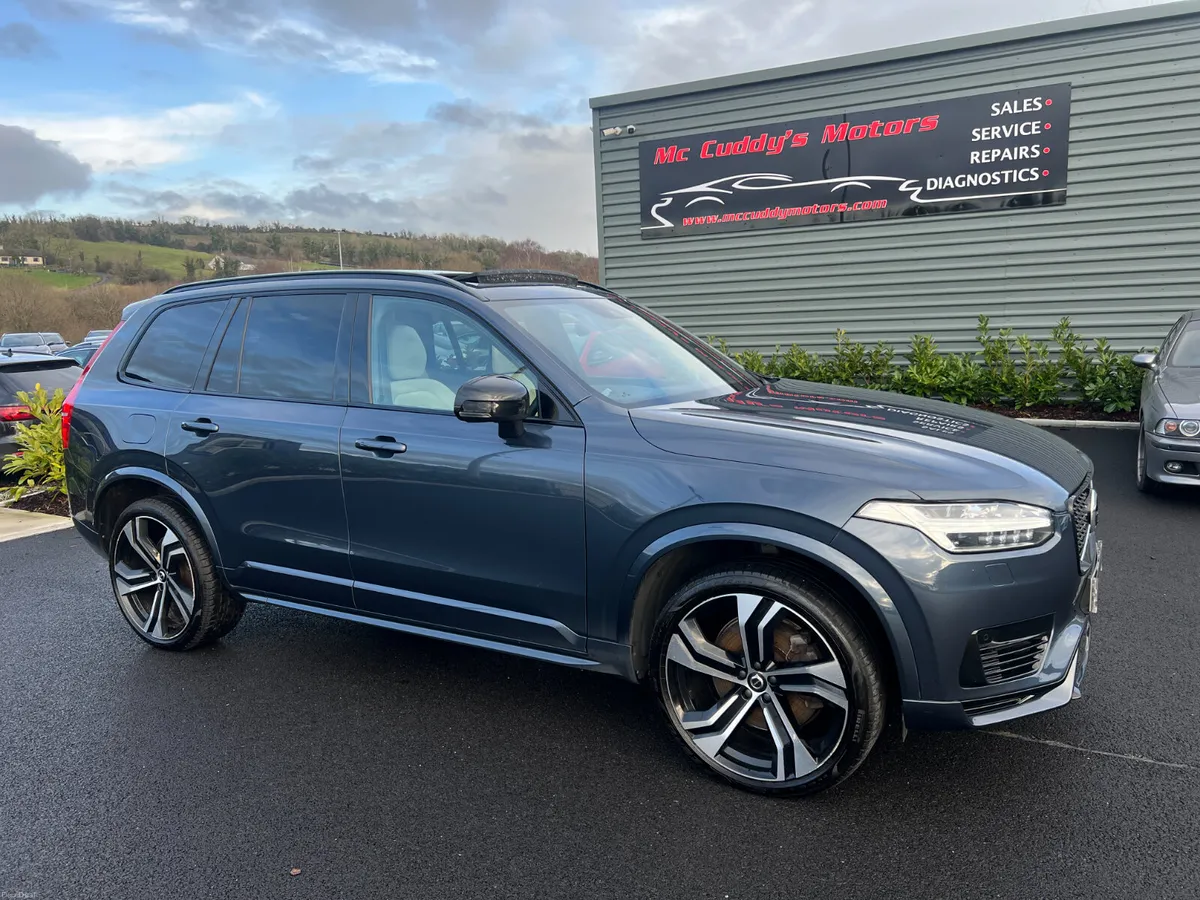 2022 Volvo XC90 R Design T8 Recharge PHEV Pan Roof - Image 1