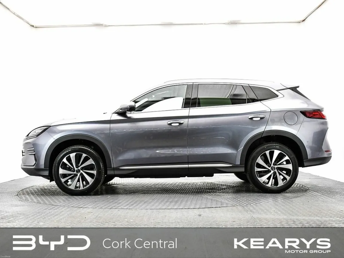 BYD SEAL U Boost PHEV Auto 1.5 DM-i 18.3 kWh Auto - Image 4