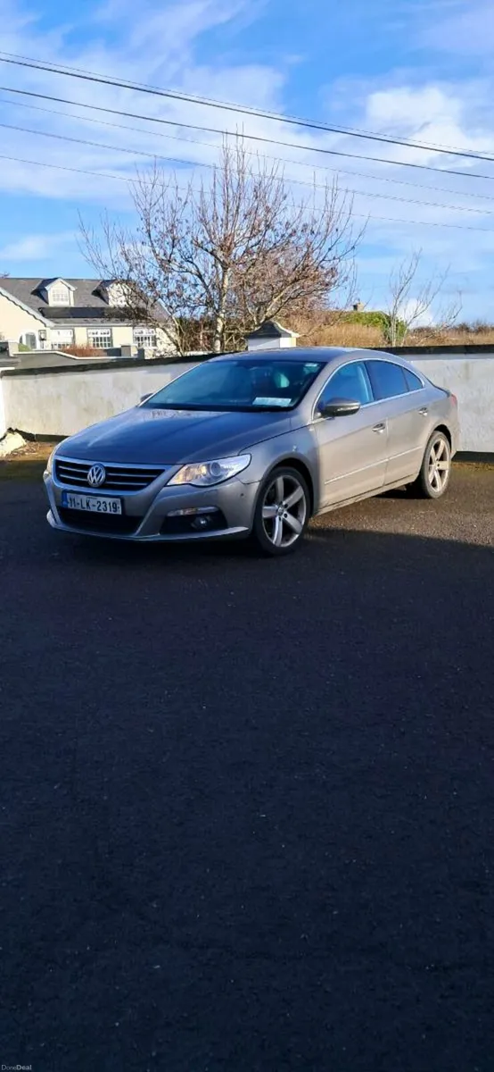 Volkswagen Passat CC - Image 1