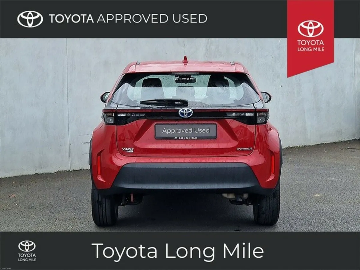 Toyota Yaris Cross 1.5 Hybrid Luna 5dr - Image 4