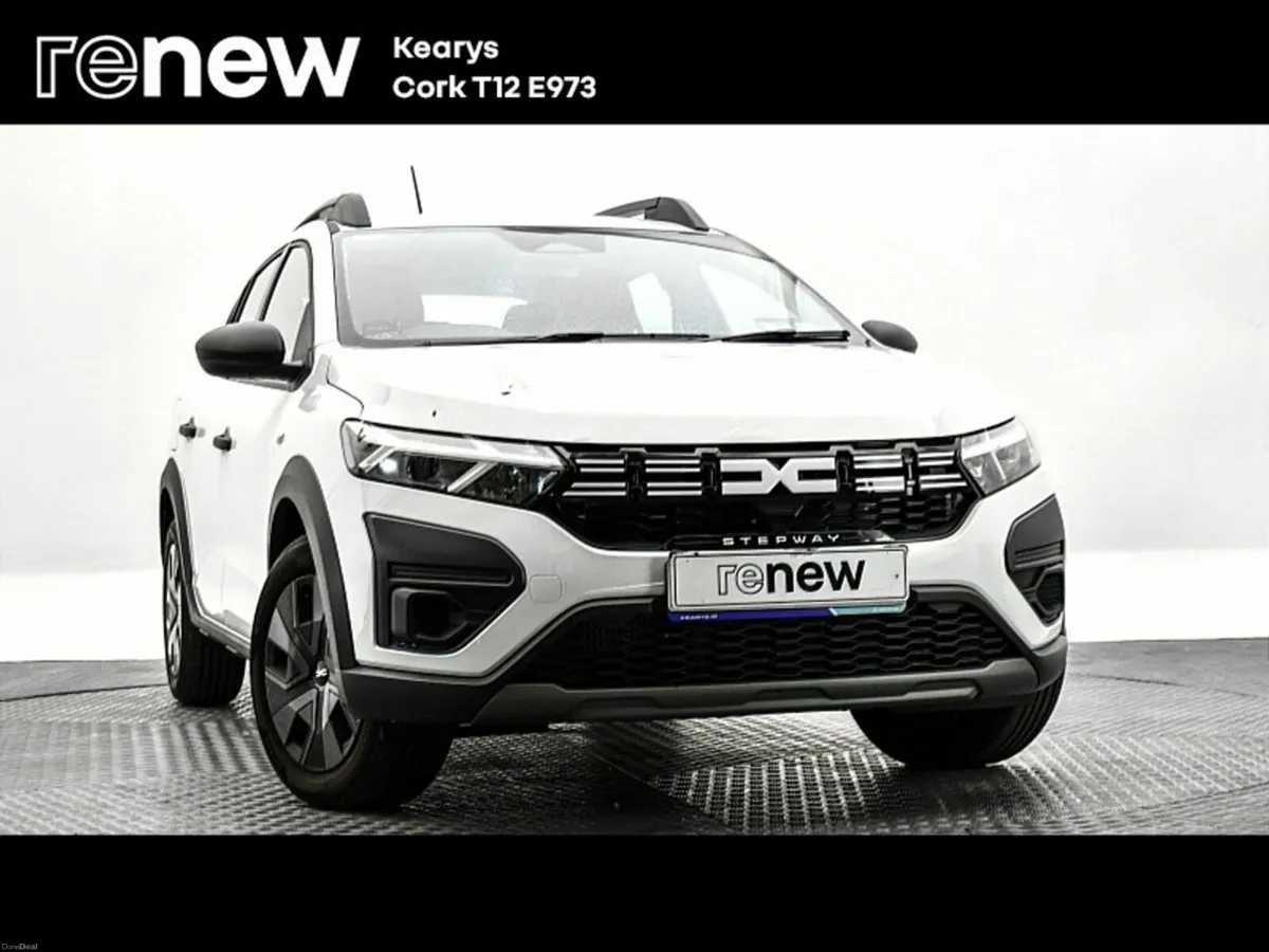 Dacia Sandero Stepway Essential TCe 90 GSR2 - Image 1