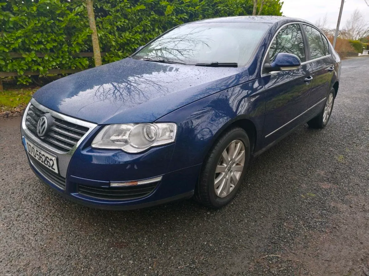 NCT 09/26 VW Passat 1.6 FSI Comfort 07 - Image 1