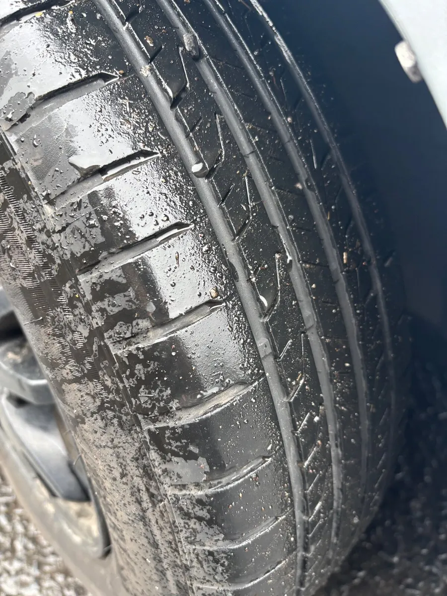 Toyota Prius 2016 - Image 3