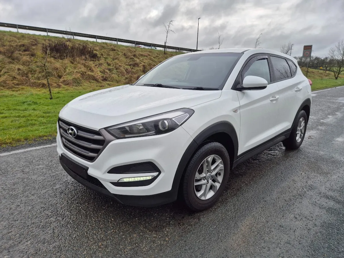 2018 (181) Hyundai Tucson1.7 CRDI S BL/DR 2WD 5DR - Image 3