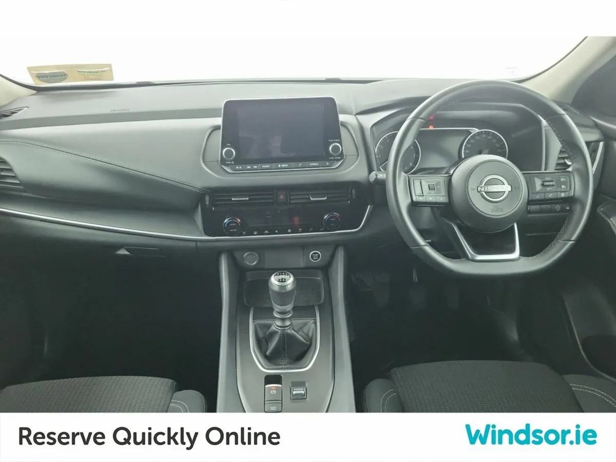 Nissan Qashqai 1.3 PET MILD HYBRID SV - Image 3