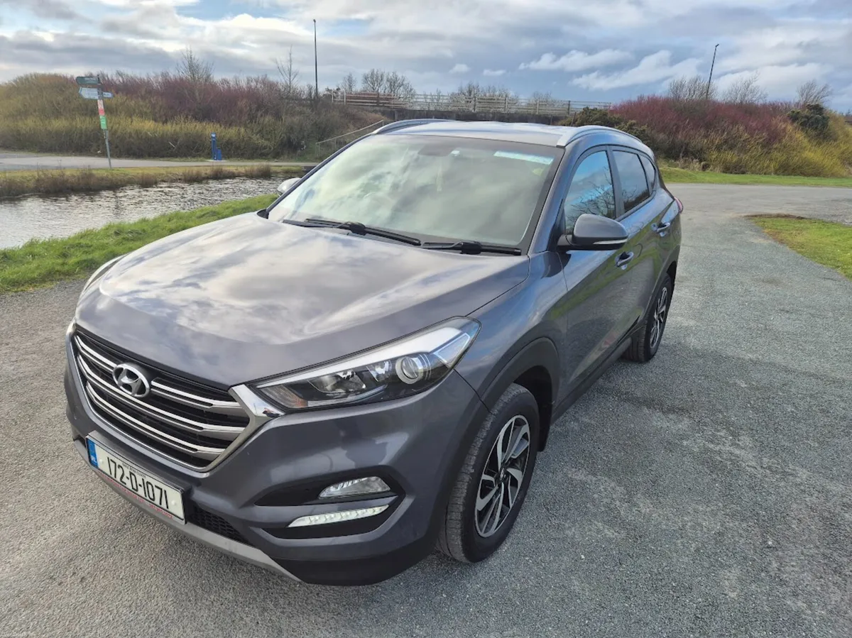 2017 (172) Hyundai Tucson IX35 COMFORT PLUS 5DR - Image 3