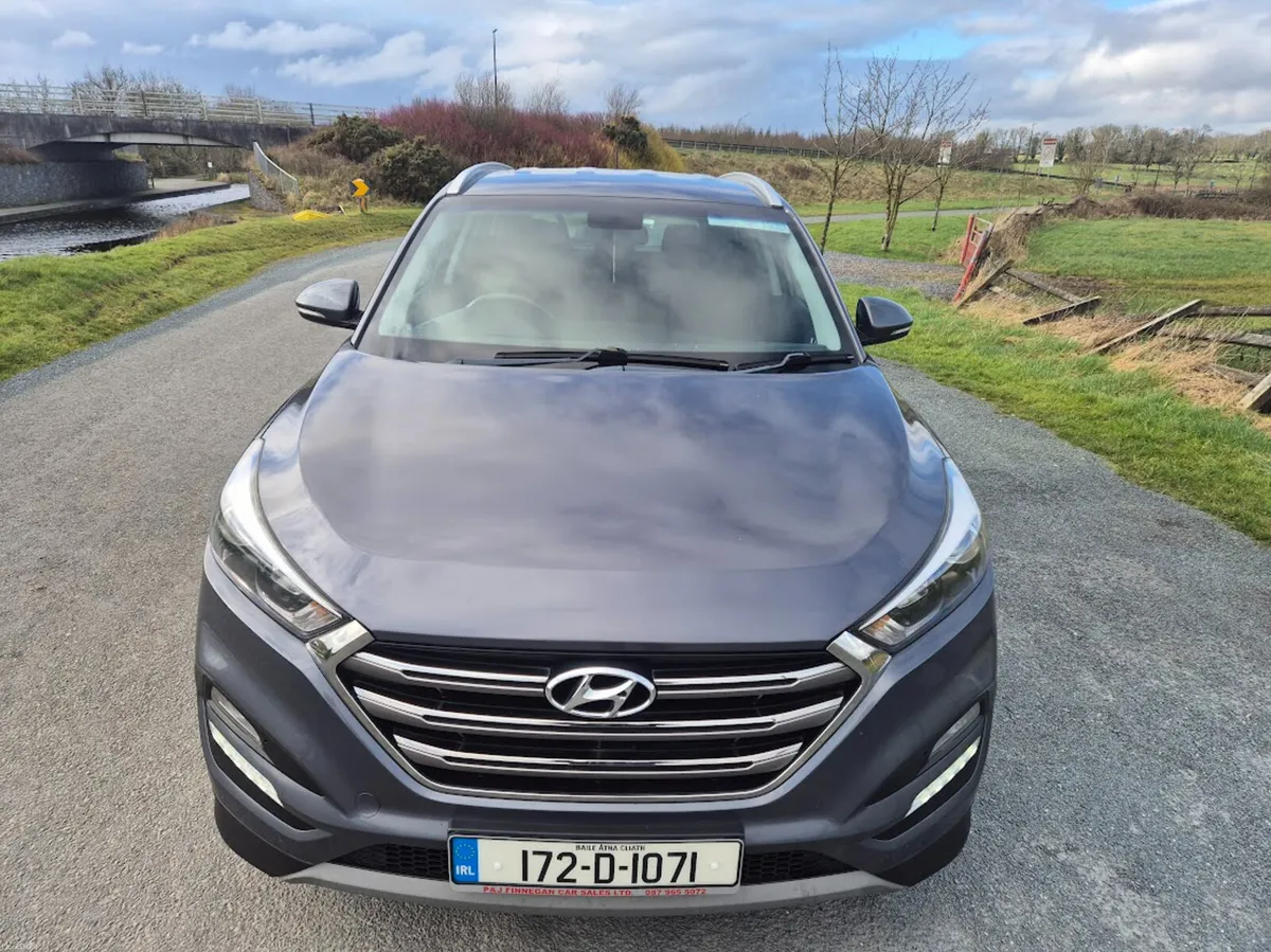2017 (172) Hyundai Tucson IX35 COMFORT PLUS 5DR - Image 2