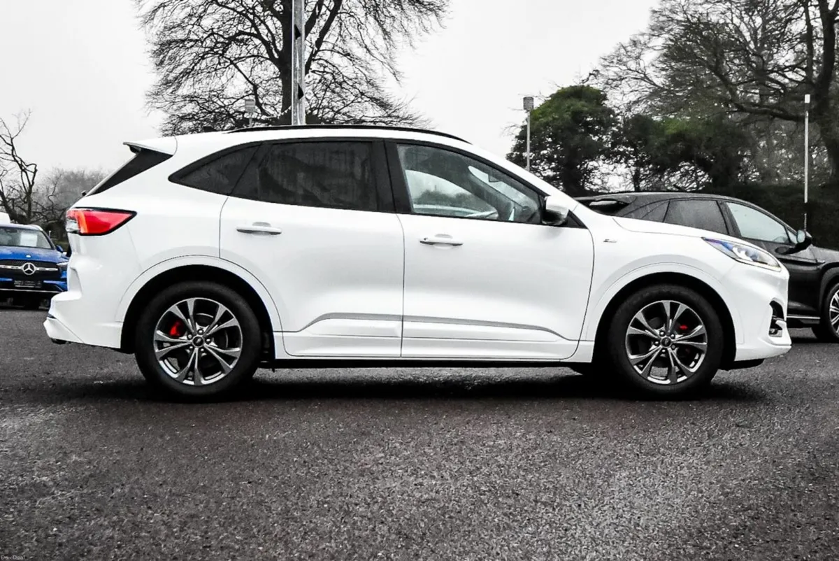 Ford Kuga 1.5 EcoBlue 120PS ST-Line - Image 4