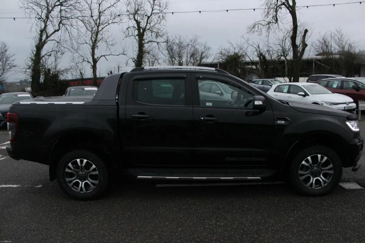 Ford Ranger RANGER 3.2 TDCI WILDTRACK 4X4 AUTO - V - Image 2