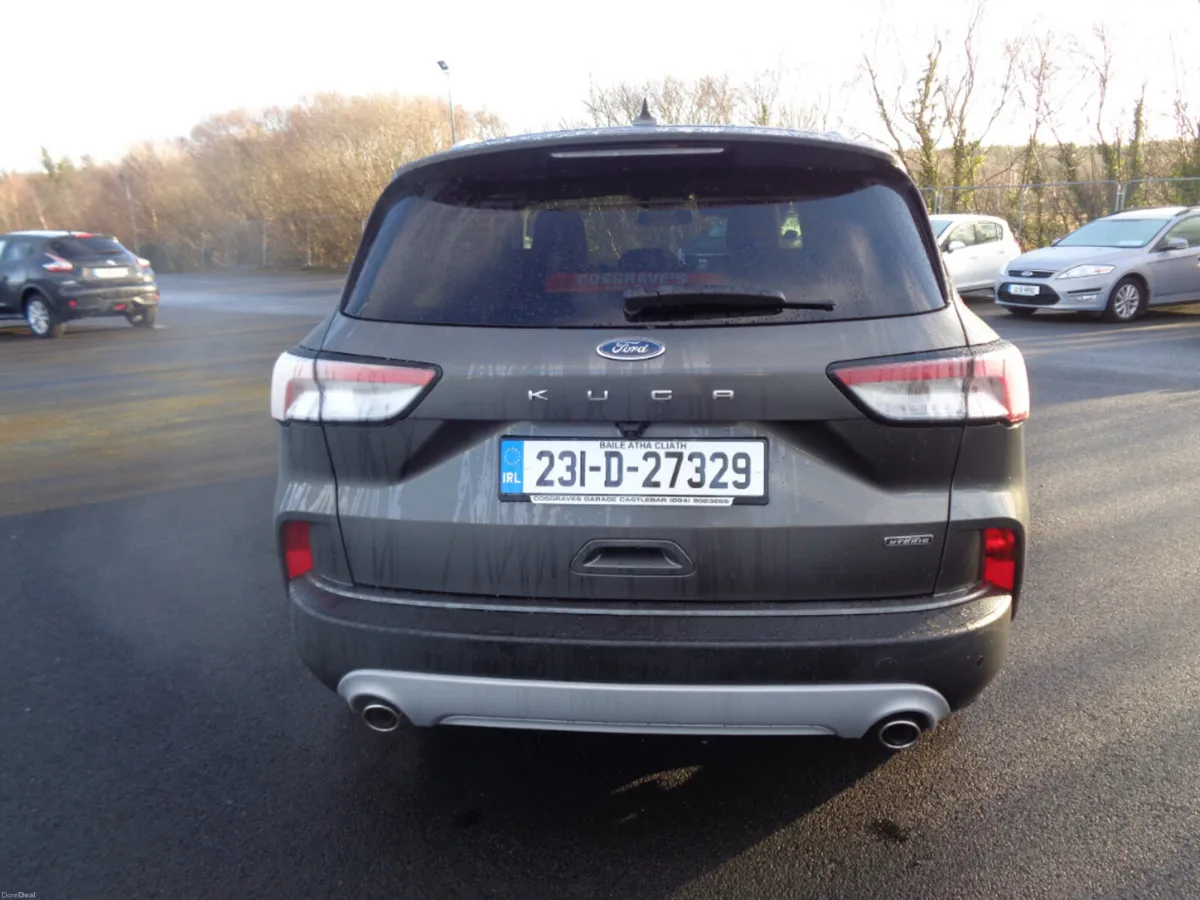 Ford Kuga Titanium 2.5 Plug-in Hybrid Automatic 5D - Image 4