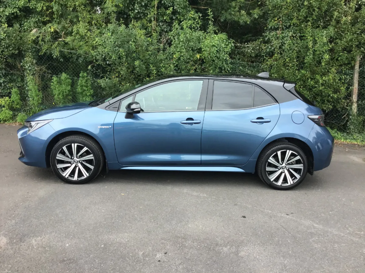 Toyota Corolla Hybrid L/sport HB 5DR Auto - Image 4
