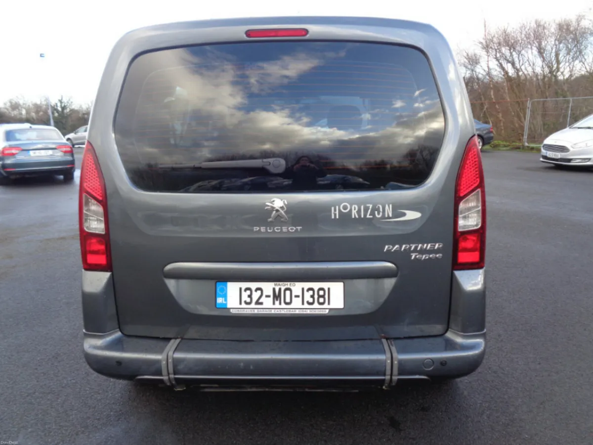 Peugeot Partner 1.6 HDI Tepee S 92PS 5 Seats 5DR - Image 4