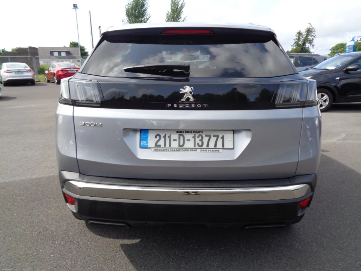 Peugeot 3008 Allure 1.5 Blue HDI 130 bhp - Image 4