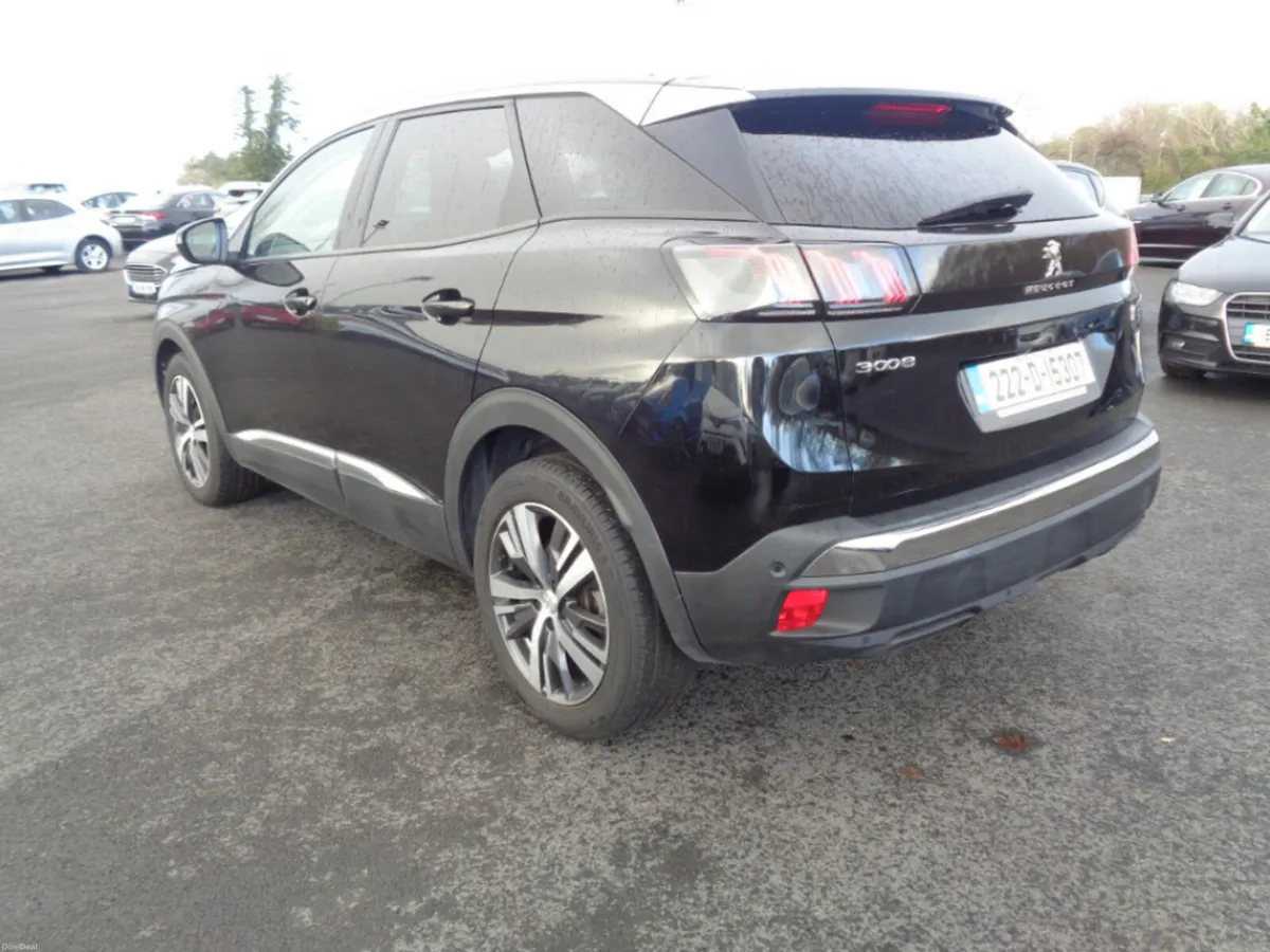 Peugeot 3008 FL Allure 1.5 Blue HDI 130 6.2 - Image 3