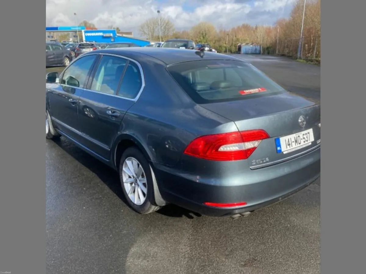 Skoda Superb Ambition 1.6tdi 105HP 4DR - Image 2