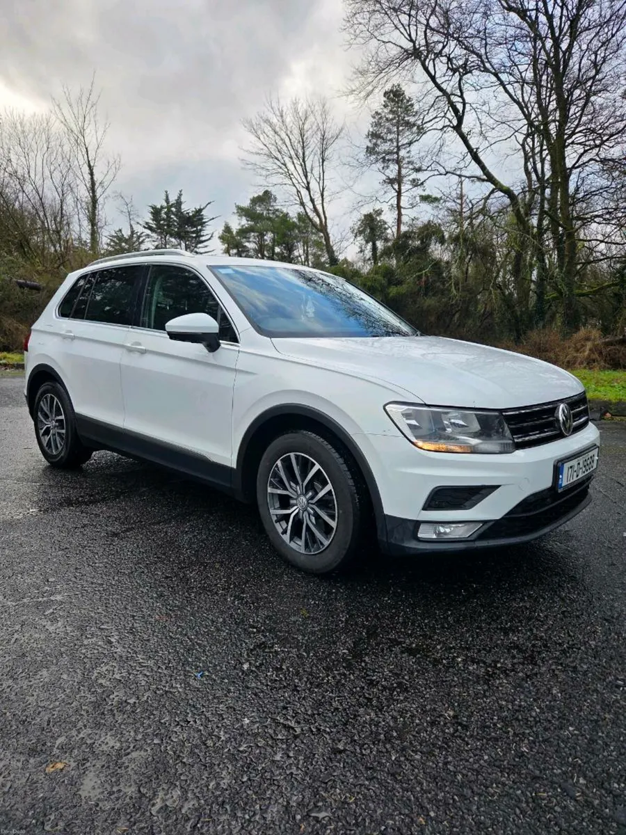 2017 Volkswagen Tiguan Comfortline - Image 2