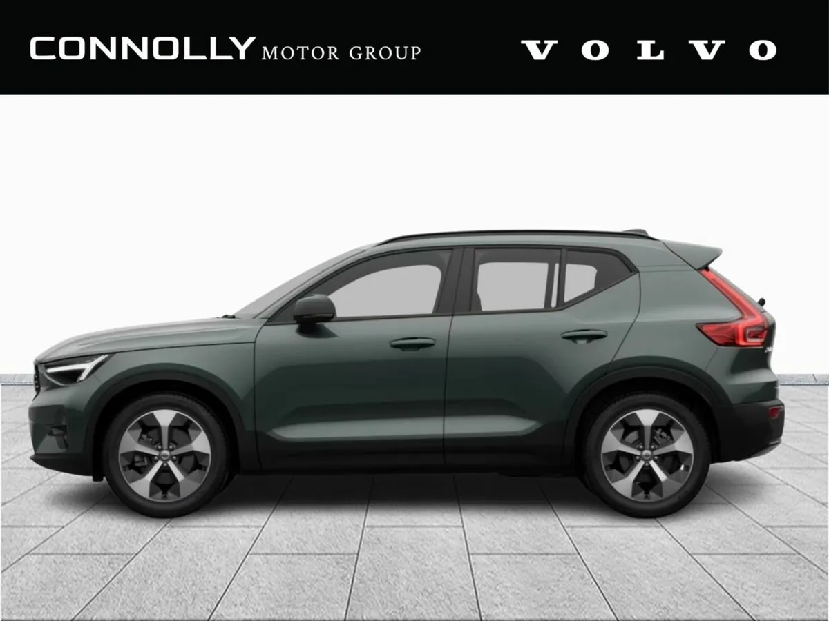 Volvo XC40 B3 Plus Dark - Image 3