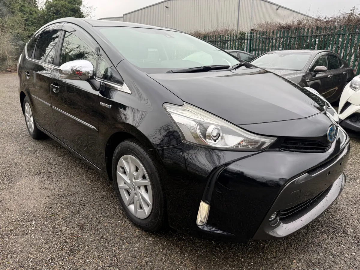 Toyota Prius G-Model( hi spec)!!! - Image 1