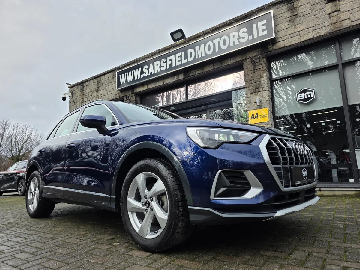 2025 AUDI Q3 1.5 TFSI SE S-TRONIC. - Image 2