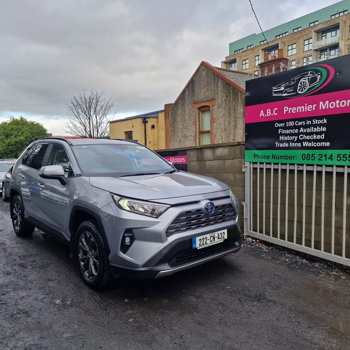 Toyota RAV4 2022 Low Miles 28k miles - Image 1